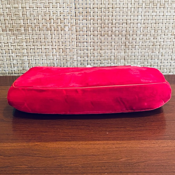 SOLD🌟3xHP🌟VTG 1960s Red Velvet Top Handle Clutch Rhinestone Accents B. Davis - Picture 10 of 15